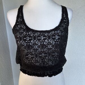 Boutique Black Poppy Lace Crop Top Size Small